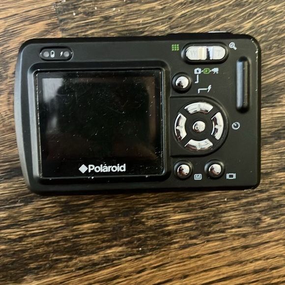 Toy Polaroid digital camera with case black - Picture 7 of 10